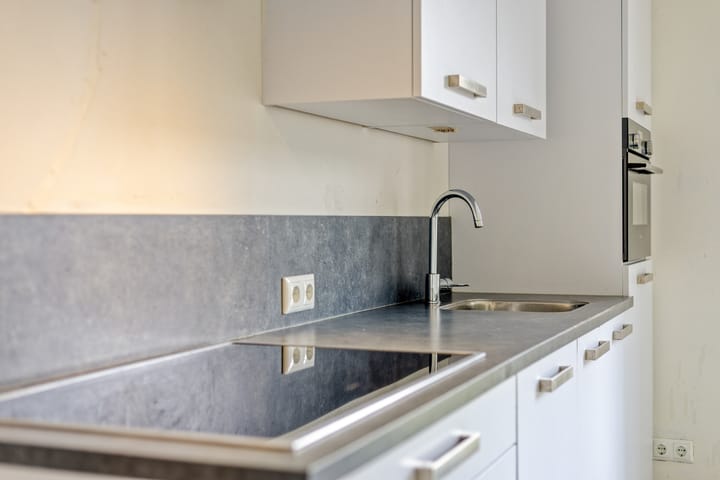 Tussenwoning te koop: Loevestein 75, Hengelo