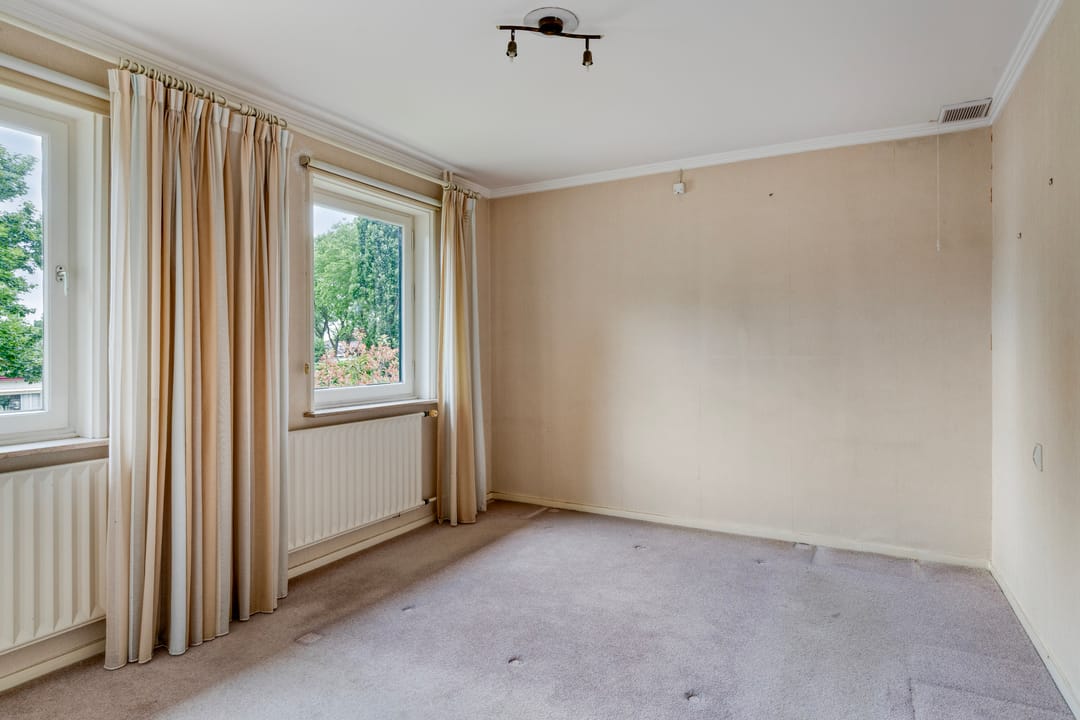 Photo 22 of Bernhardstraat 12