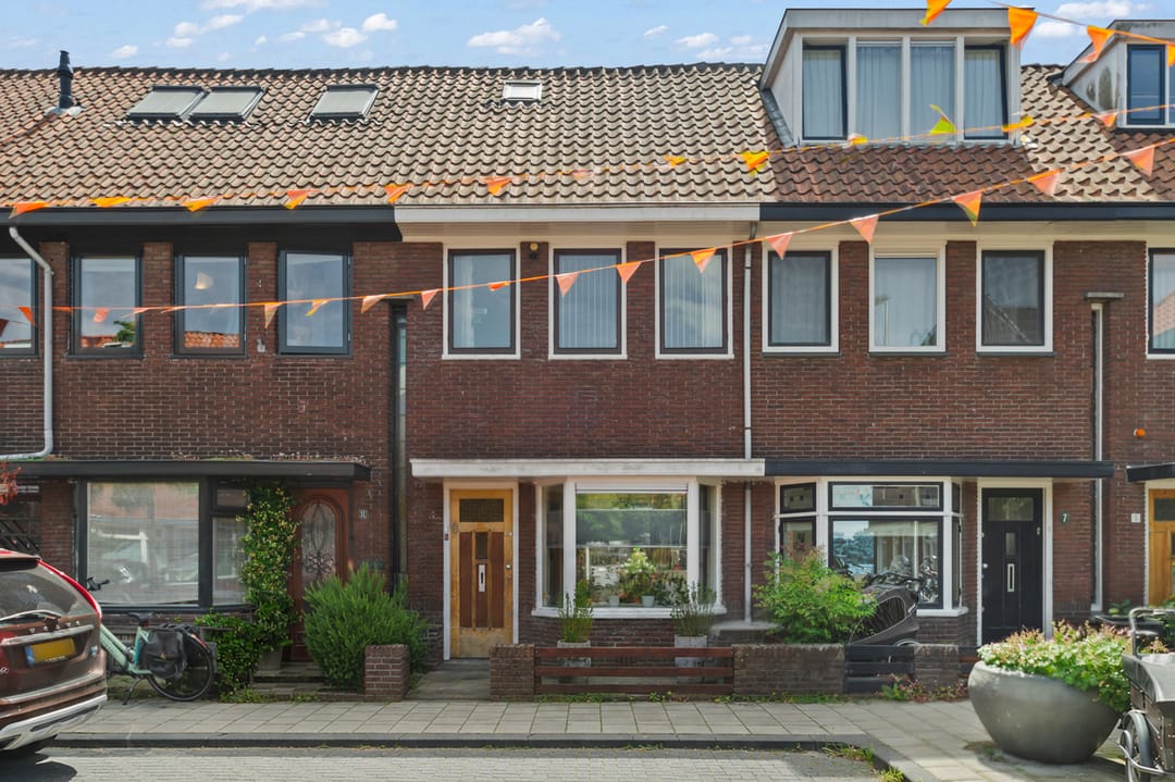 Photo 1 of Adriaan van Zwietenstraat 9