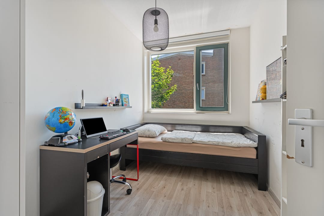 Photo 28 of Bruinissestraat 7