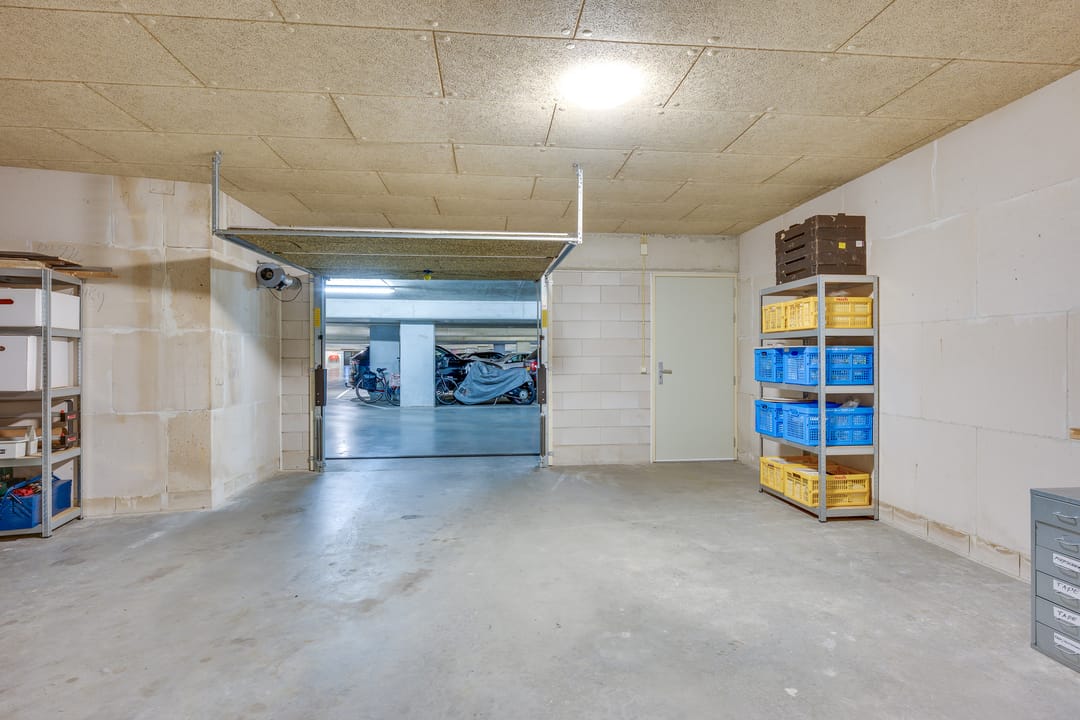 Photo 38 of Kazernestraat 2