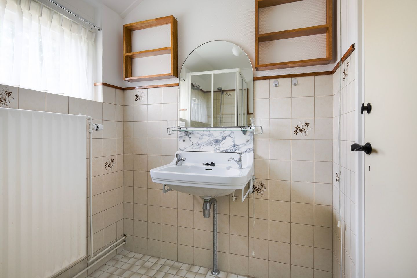 Photo 19 of Aert van der Neerstraat 79