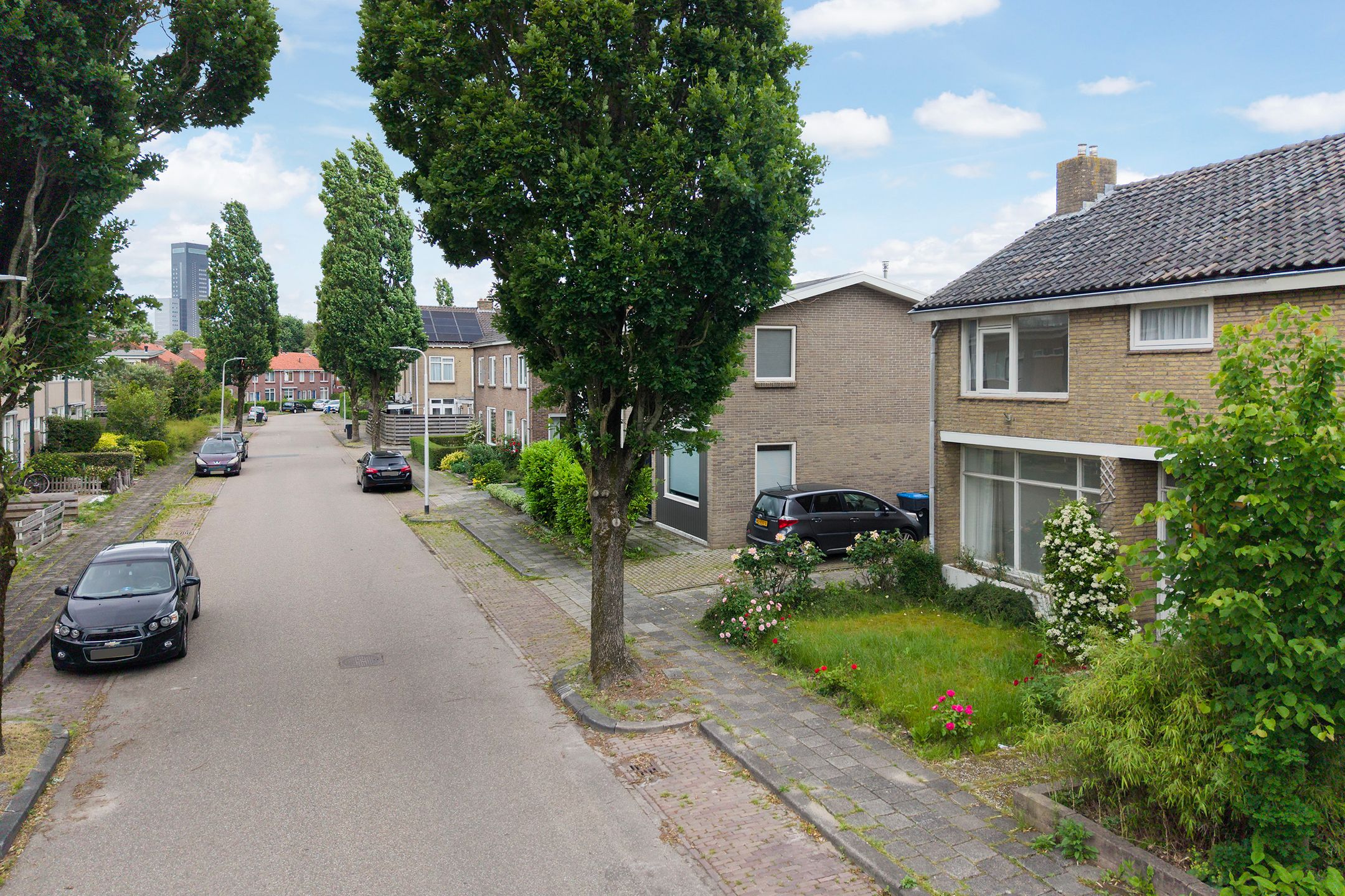 Photo 33 of Aert van der Neerstraat 79
