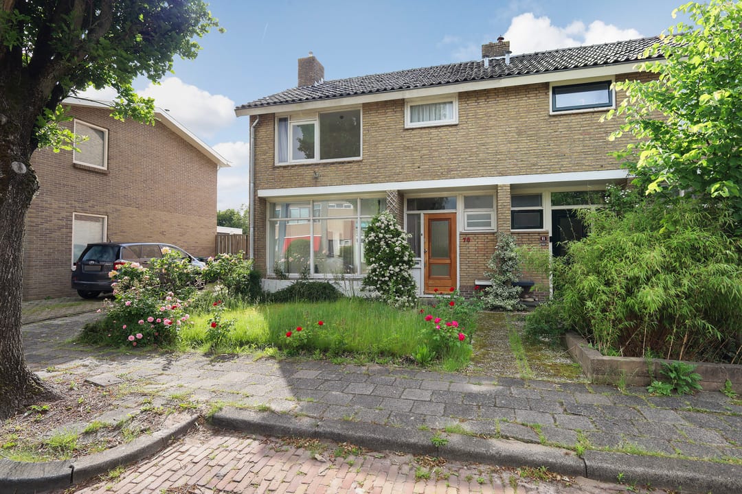 Photo 31 of Aert van der Neerstraat 79