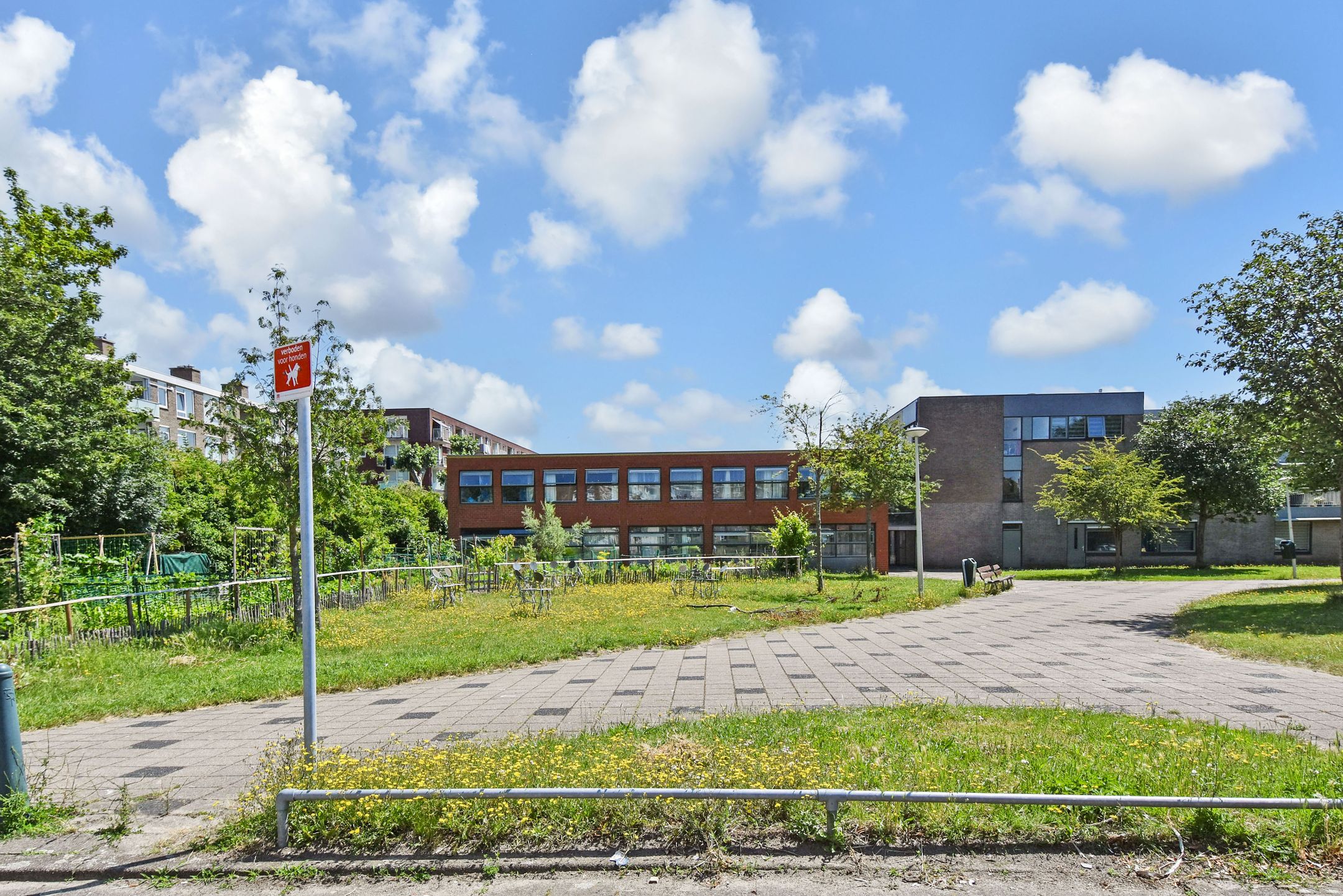 Photo 39 of Beresteinlaan 373