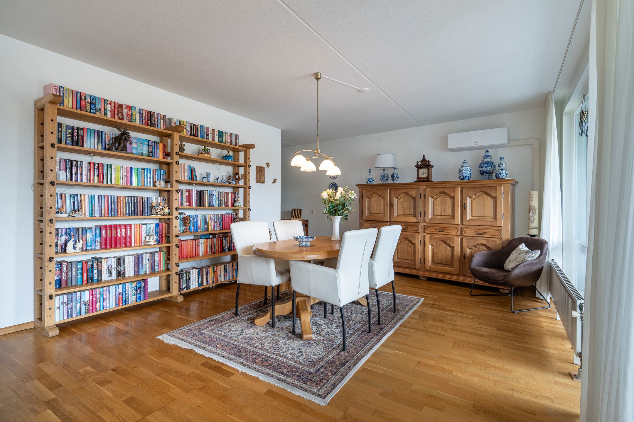 Photo 12 of Dorpstraat 32