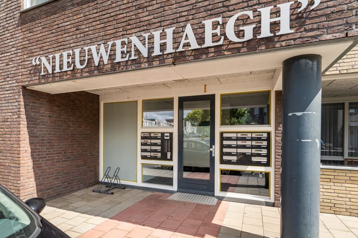 Photo 4 of Dorpstraat 32