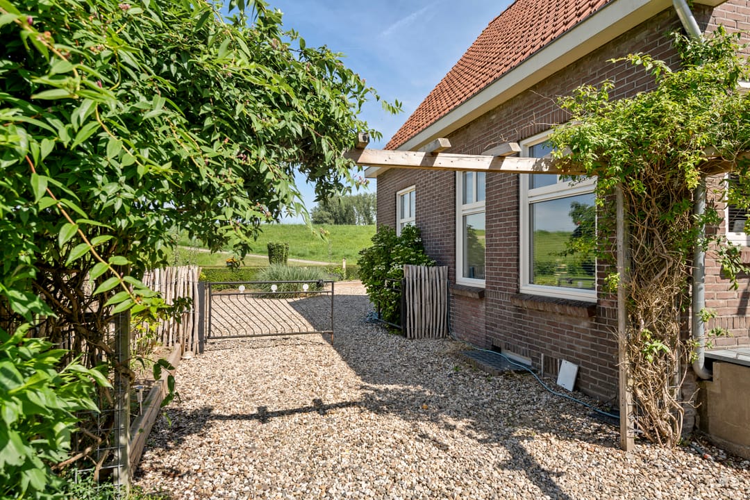 Photo 13 of Rijnbandijk 145