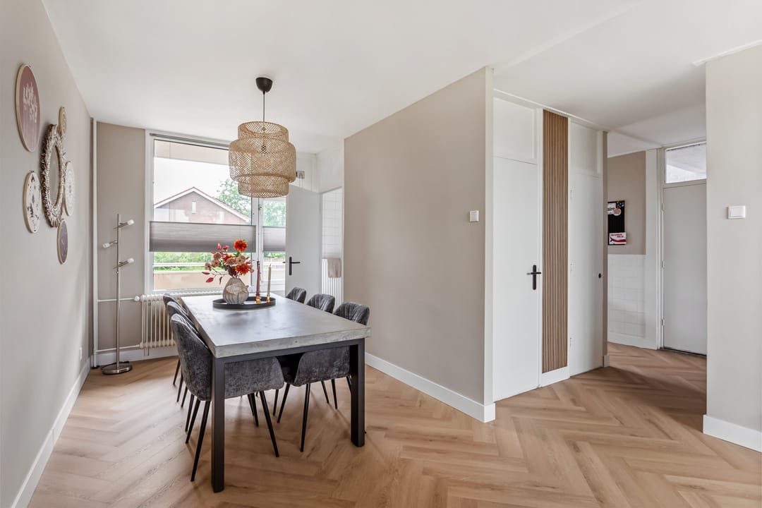 Photo 11 of Oude Lossersestraat 110