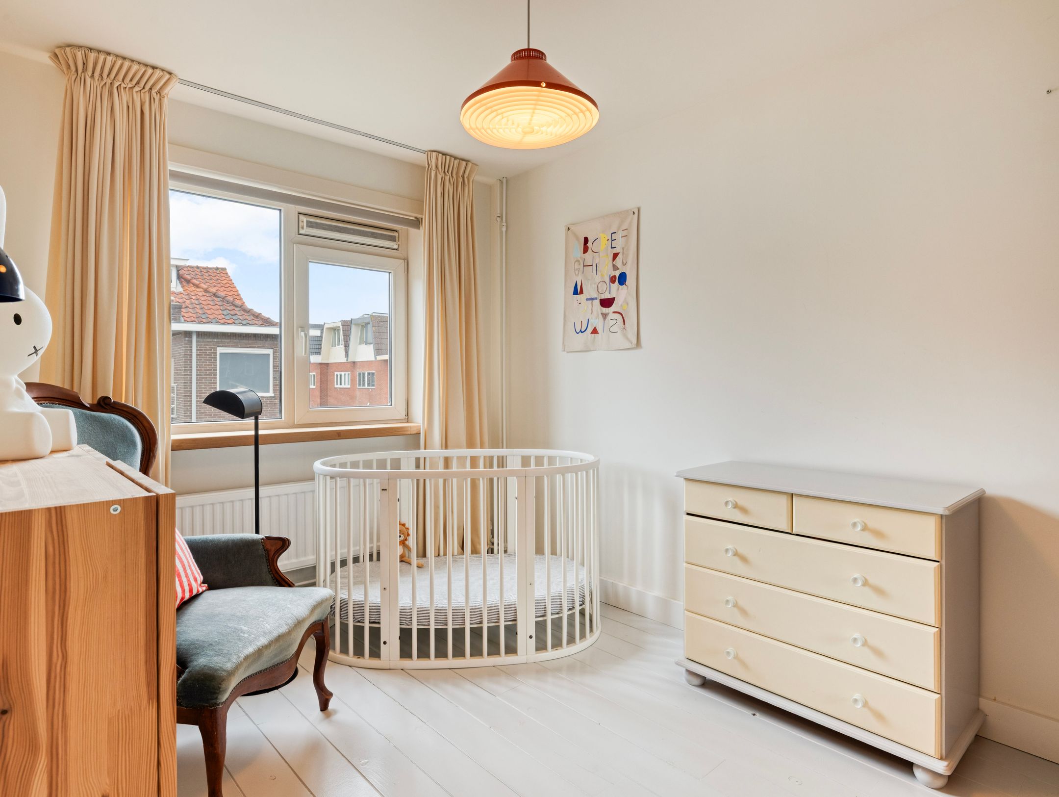 Photo 30 of Adriaan van Bergenstraat 9