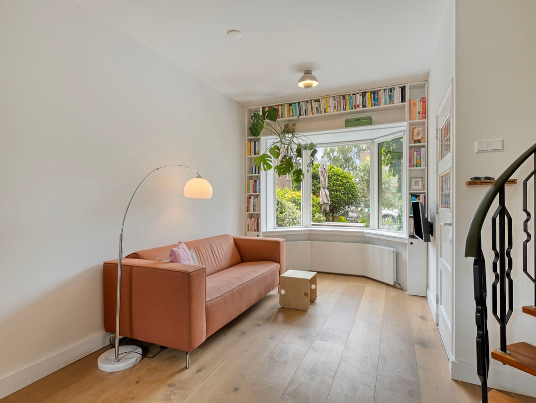 Photo 16 of Adriaan van Bergenstraat 9