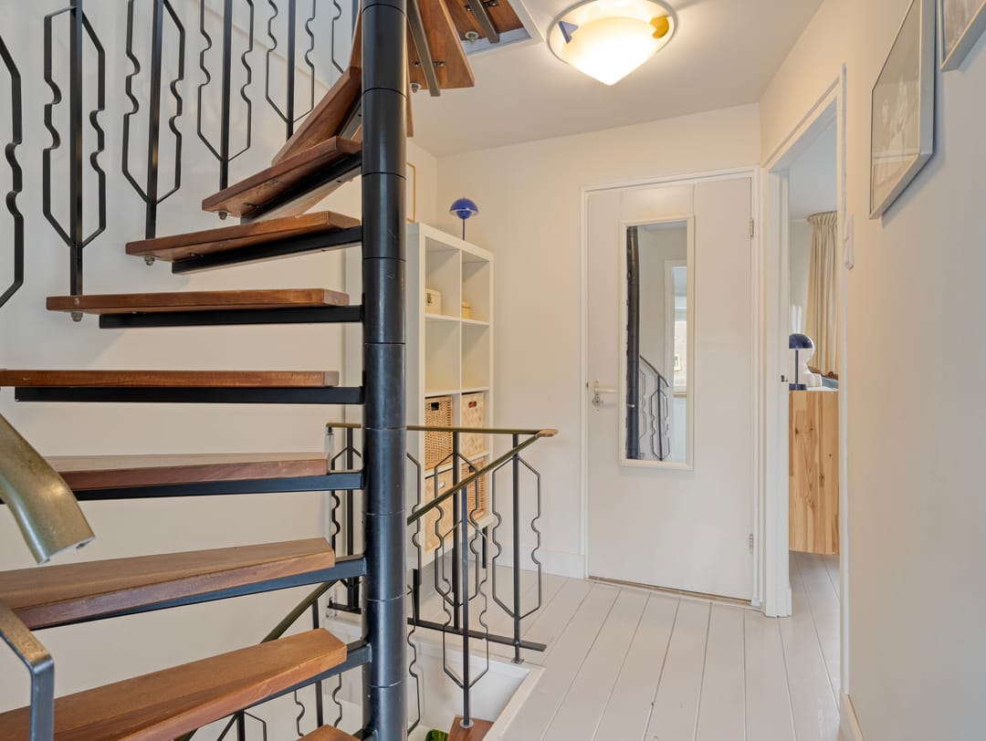 Photo 26 of Adriaan van Bergenstraat 9