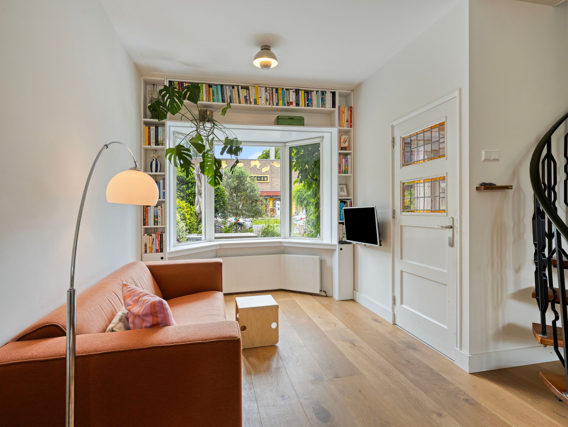 Photo 3 of Adriaan van Bergenstraat 9