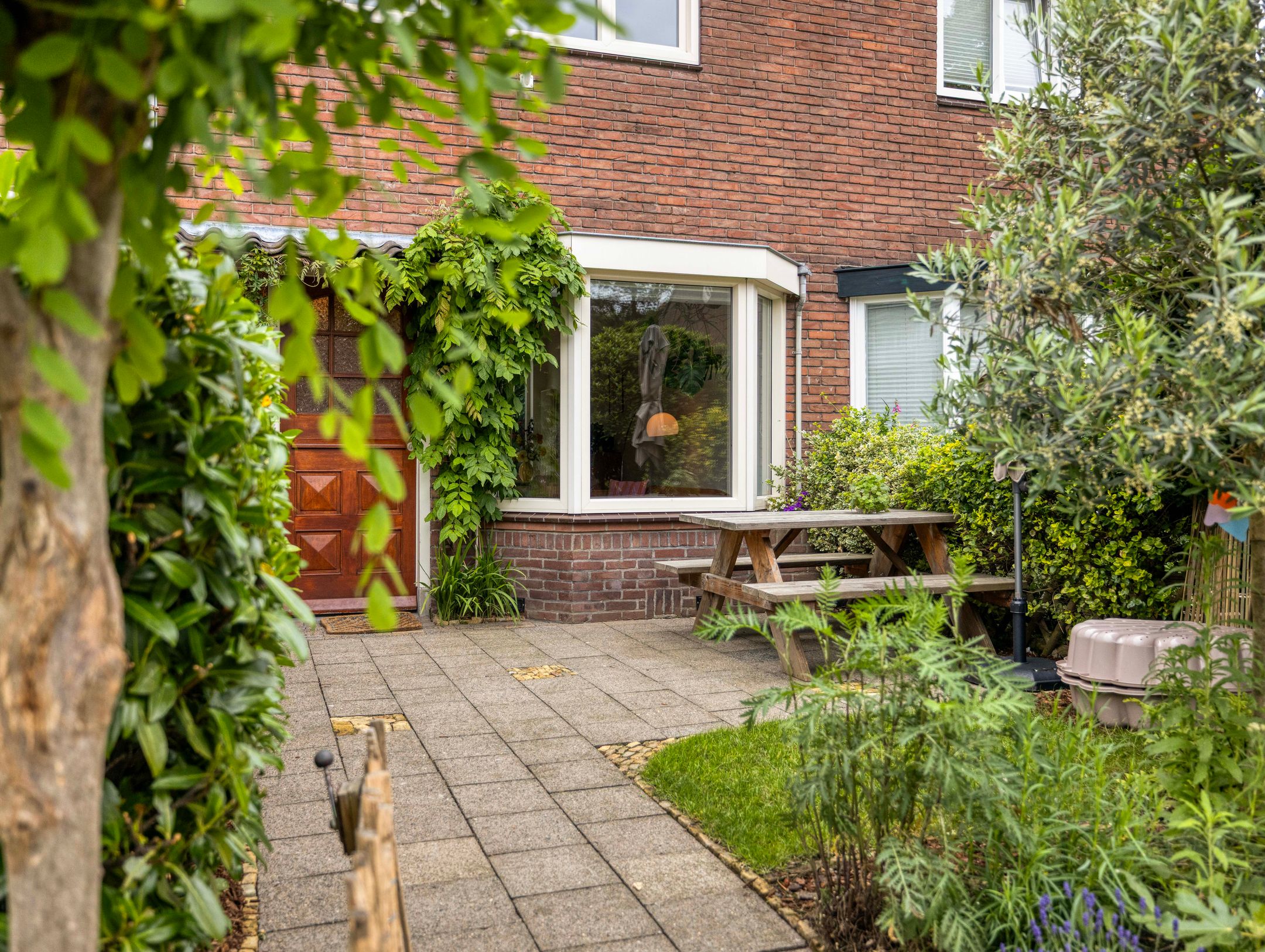 Photo 6 of Adriaan van Bergenstraat 9