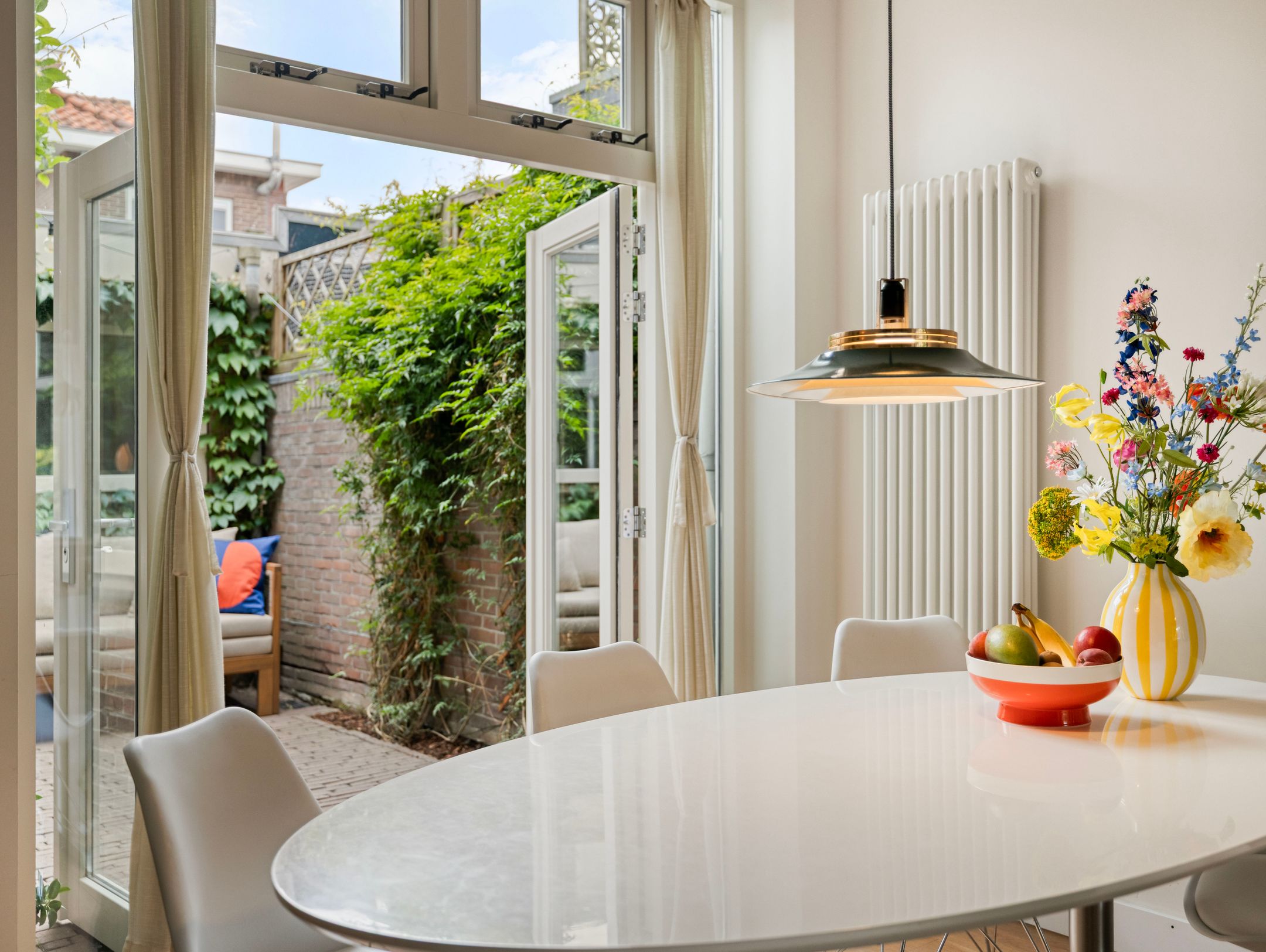 Photo 12 of Adriaan van Bergenstraat 9