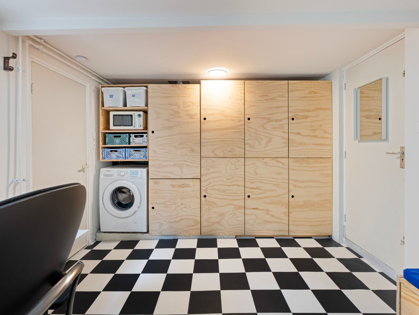 Photo 25 of Adriaan van Bergenstraat 9