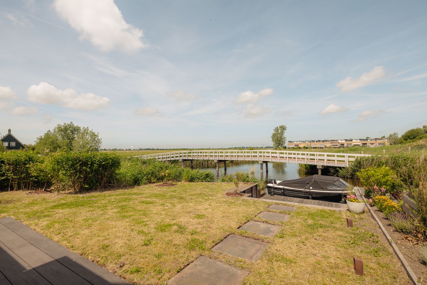 Photo 10 of Kersenhout 32