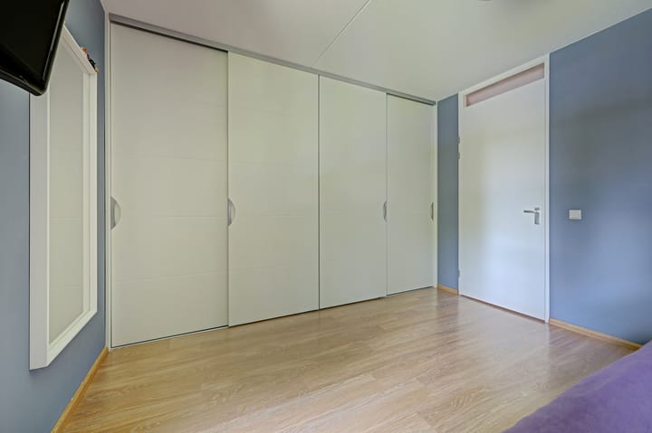 Hoekwoning te koop: Ruisvoornpad 51, Hoogvliet Rotterdam