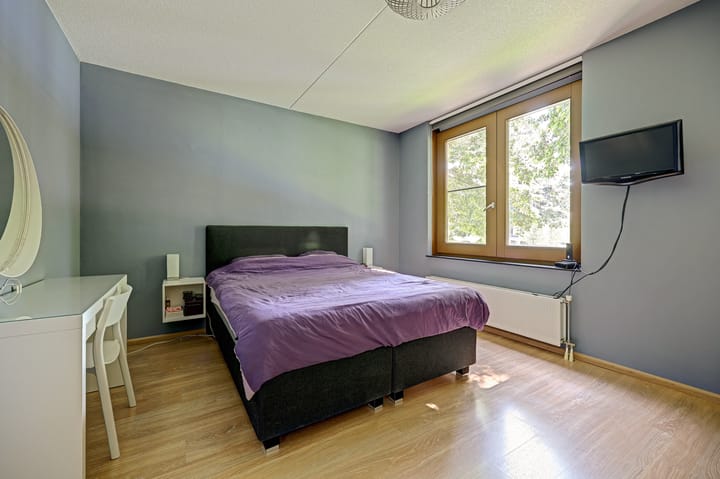 Hoekwoning te koop: Ruisvoornpad 51, Hoogvliet Rotterdam