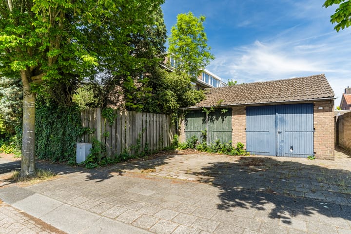 Photo 2 of Vondelstraat 25