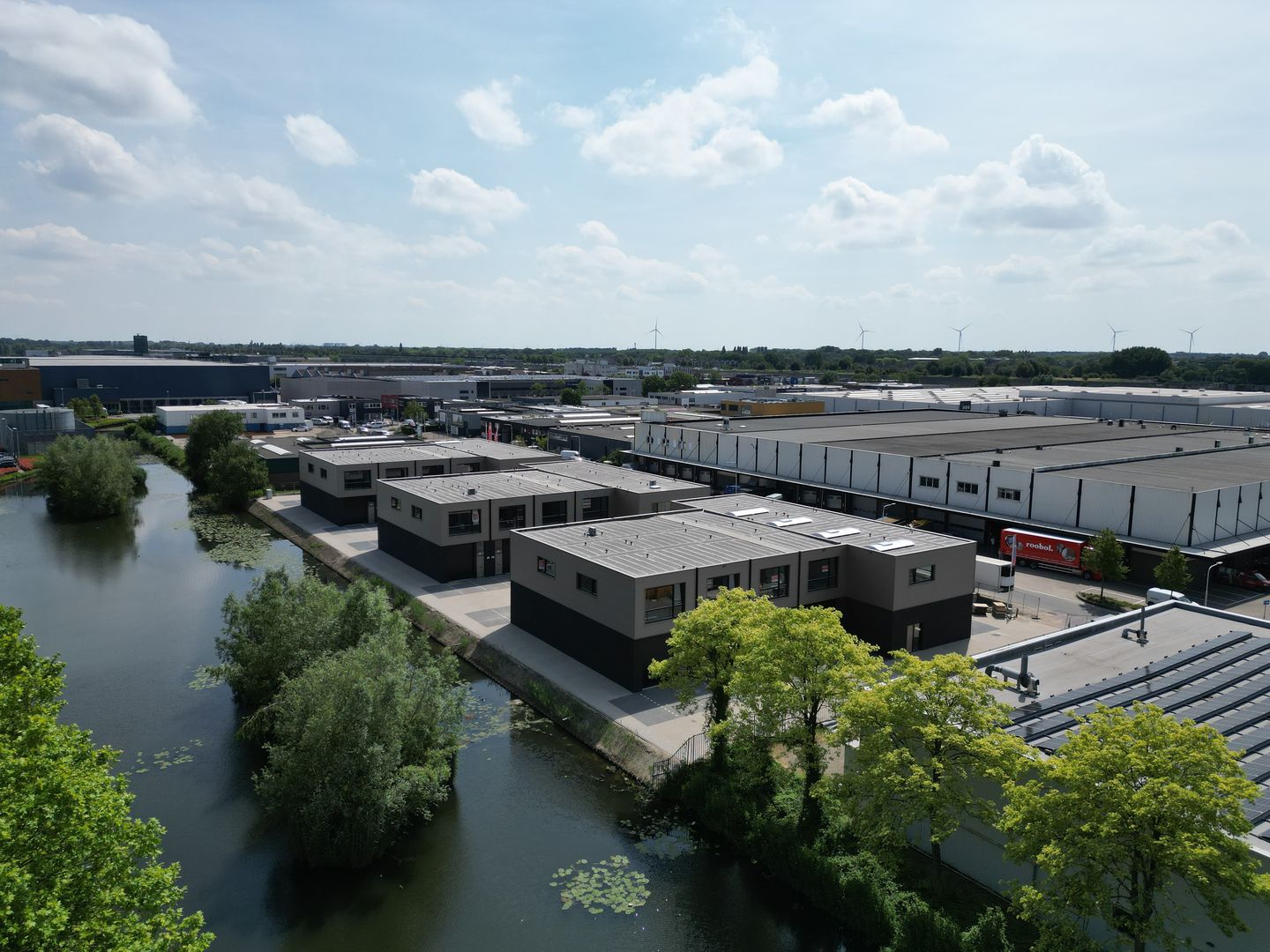View photo 1 of Oosteinde 5-c4