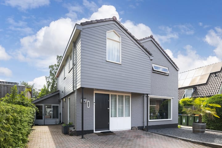 van Irhovenlaan 1-A