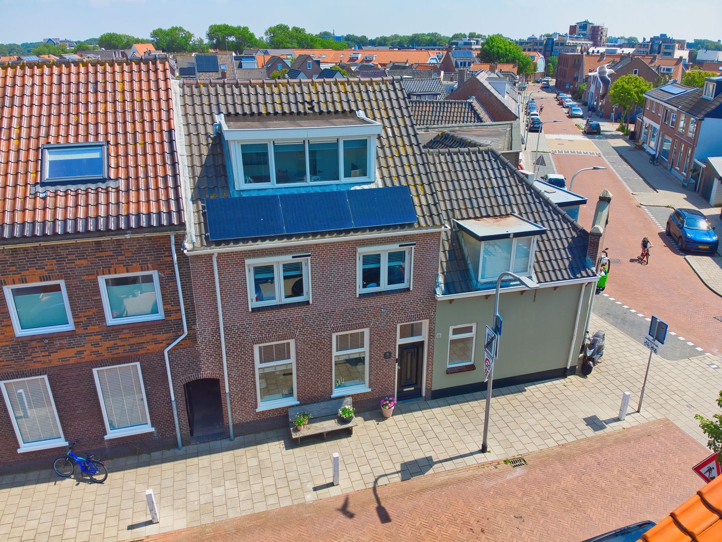 Foto 40 van Mr. D. Donker Curtiusstraat 35