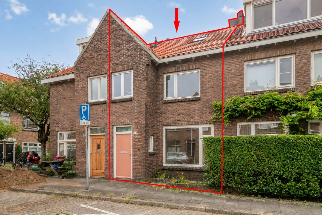 Photo 1 of Sternstraat 4