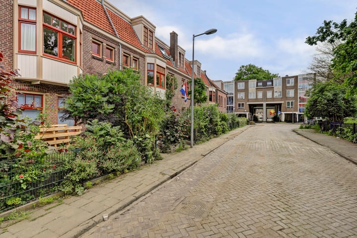 Studio te koop: Spreeuwenpark 99, Amsterdam