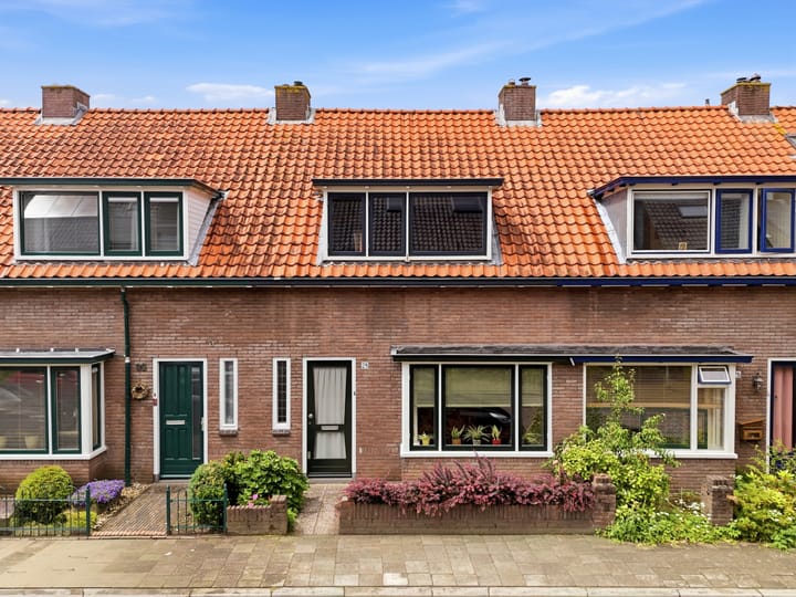 Photo 2 of Ruysdaelstraat 28