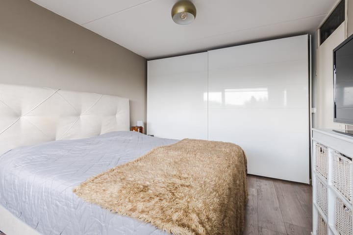 Tussenwoning te koop: Pastelstraat 128, Almere