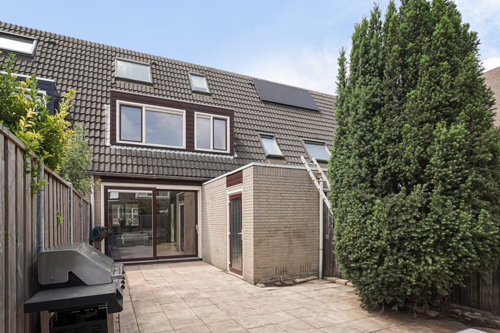 Photo 4 of de Ruijterstraat 23
