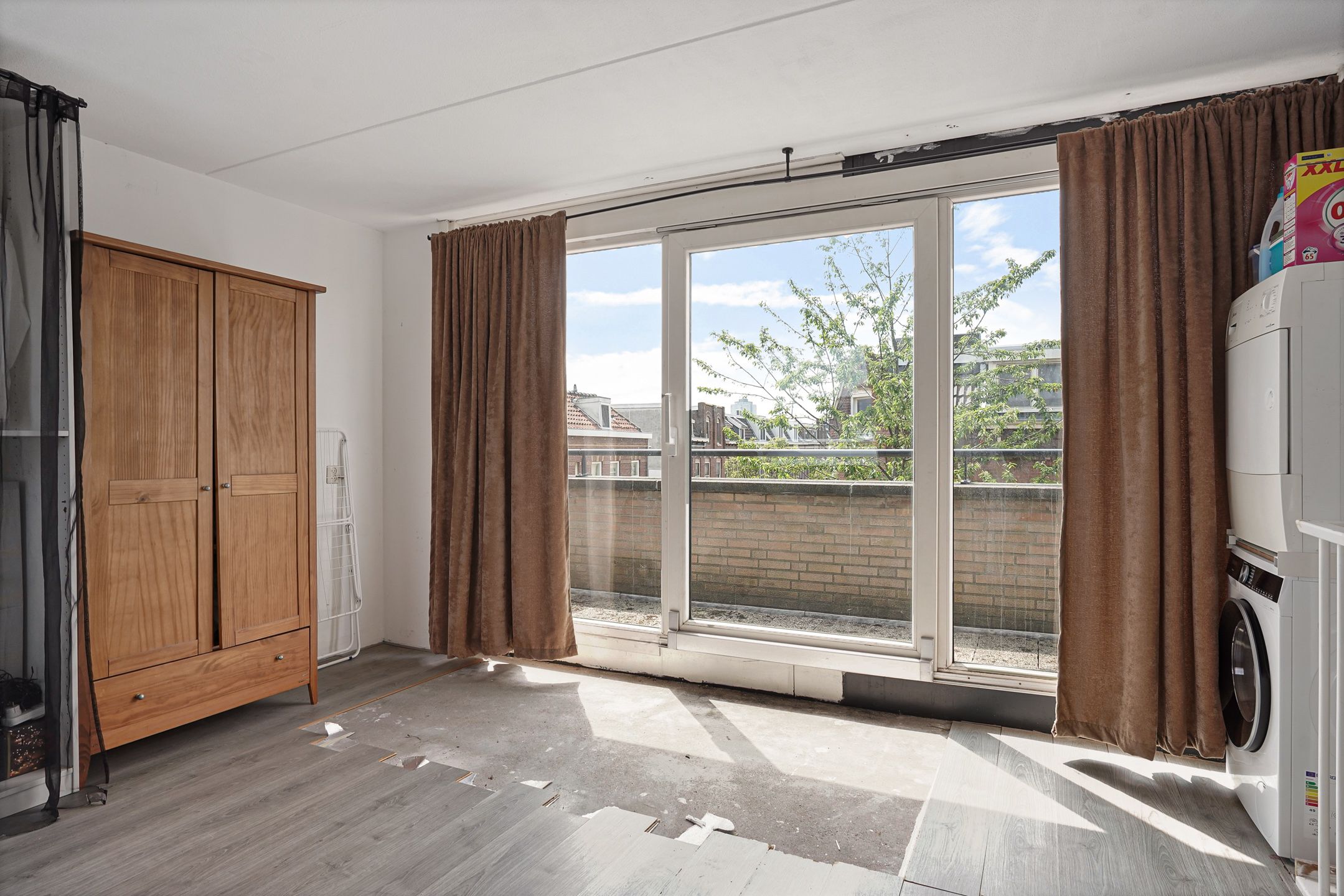 Photo 39 of de Ruijterstraat 23