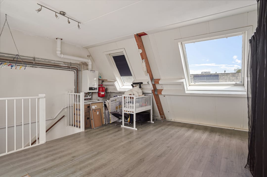 Photo 41 of de Ruijterstraat 23