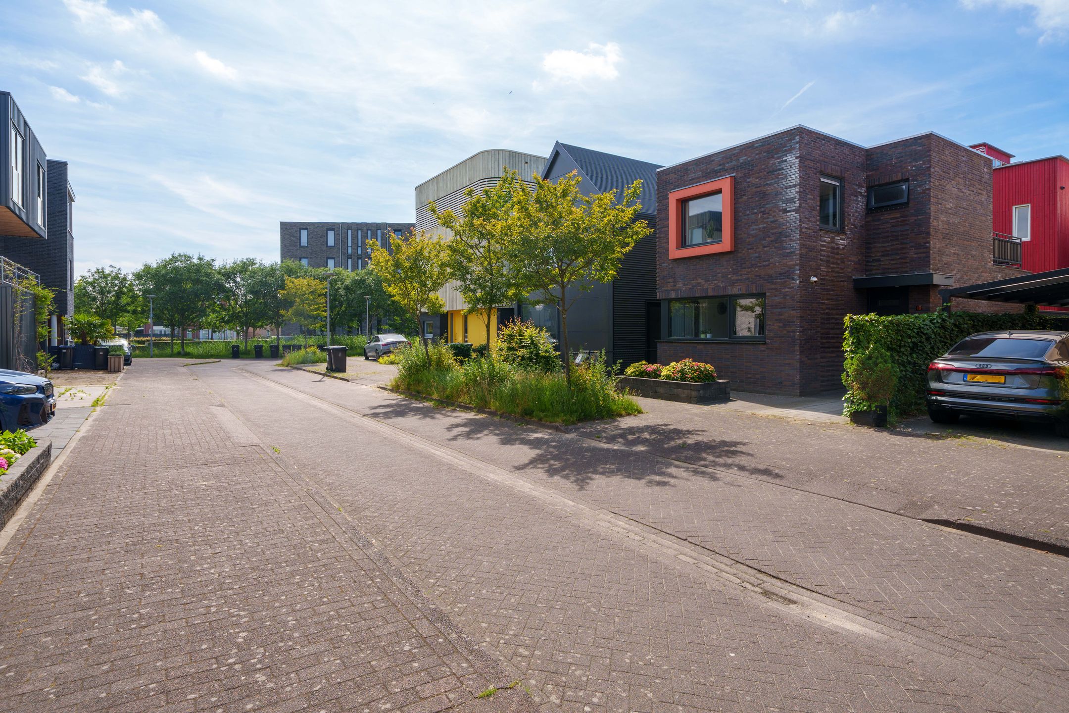 Photo 36 of Helenusstraat 10