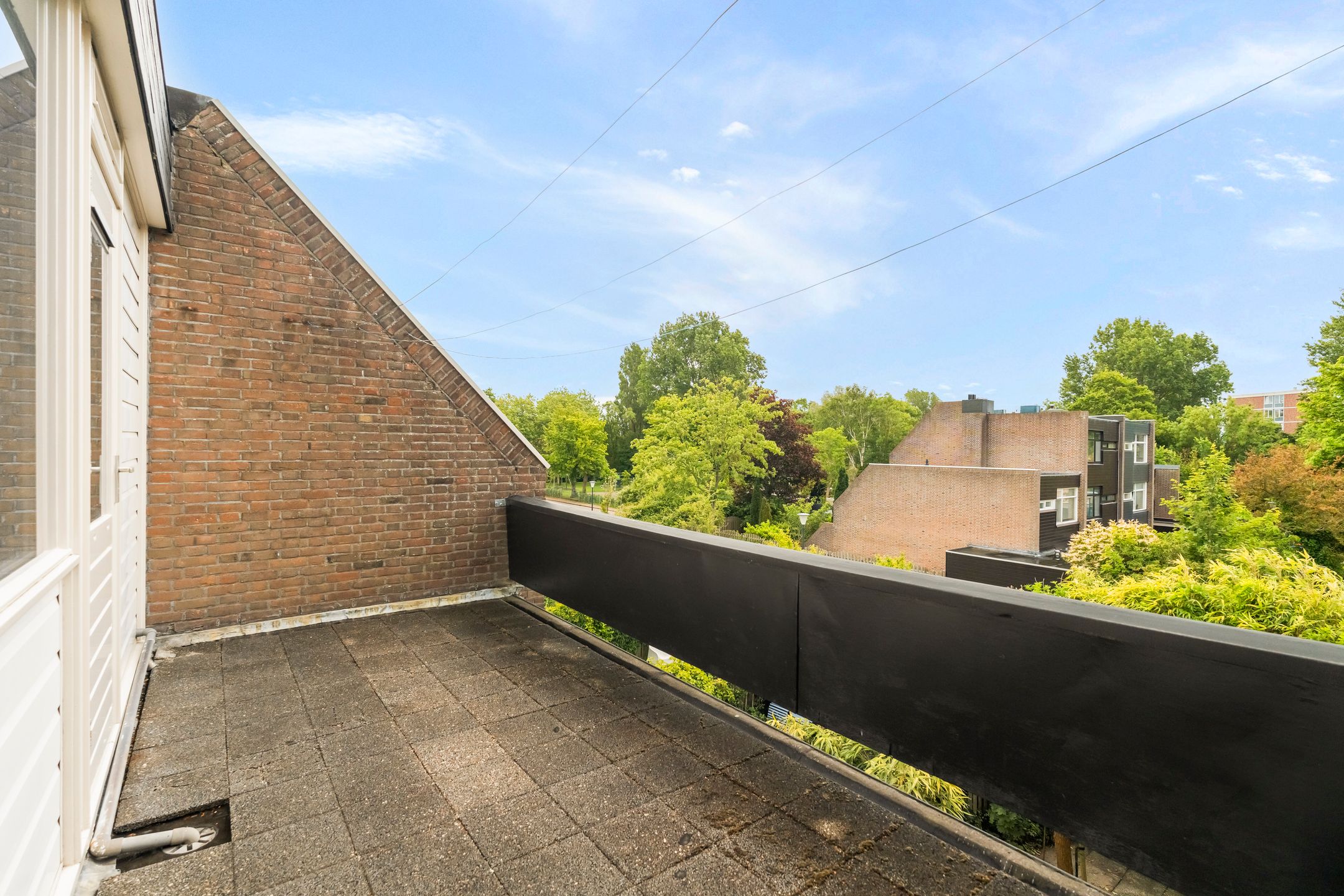 Photo 39 of Haagbeukstraat 54