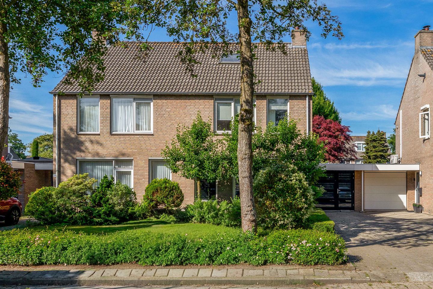 Foto 40 van Maasstraat 36