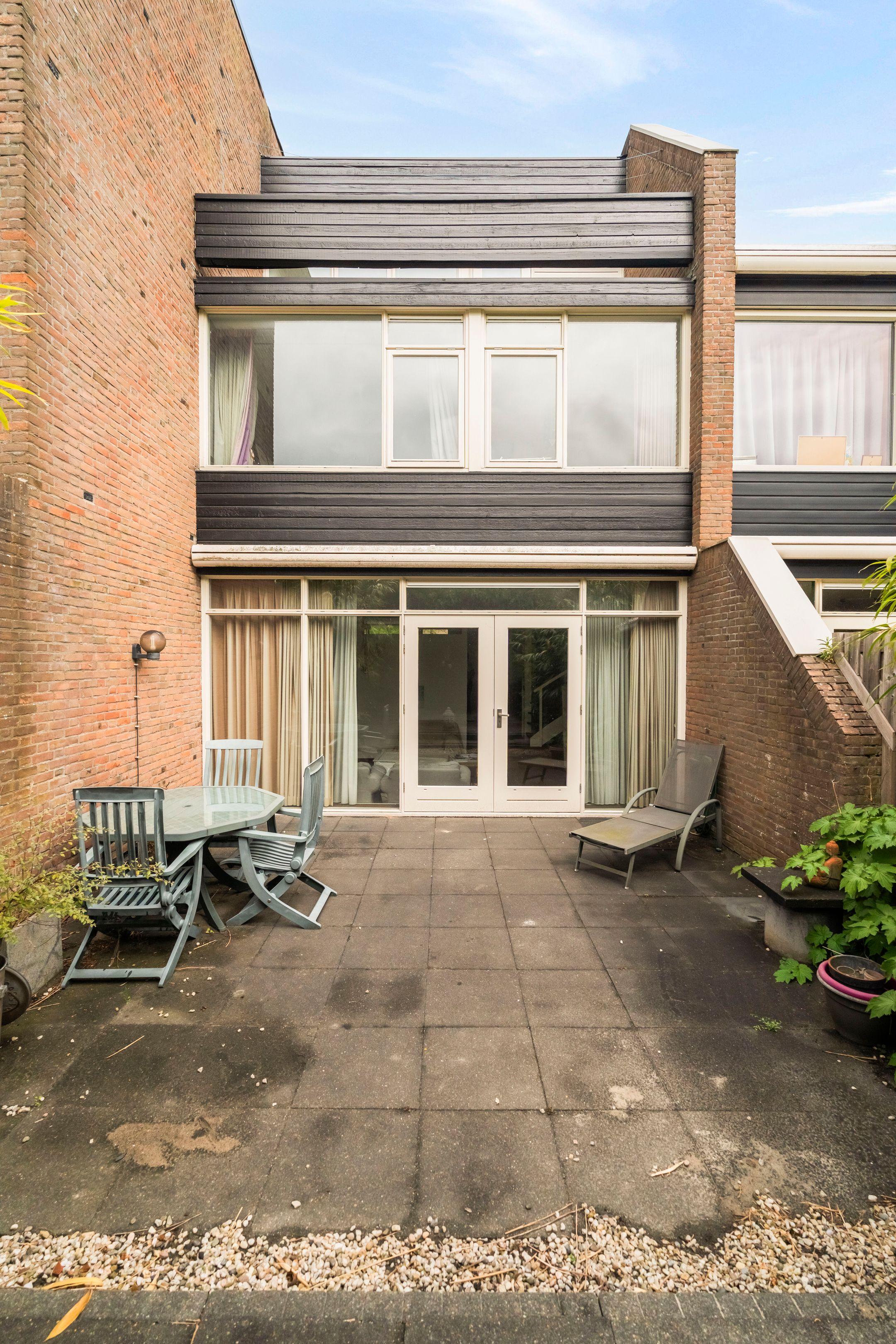Photo 15 of Haagbeukstraat 54