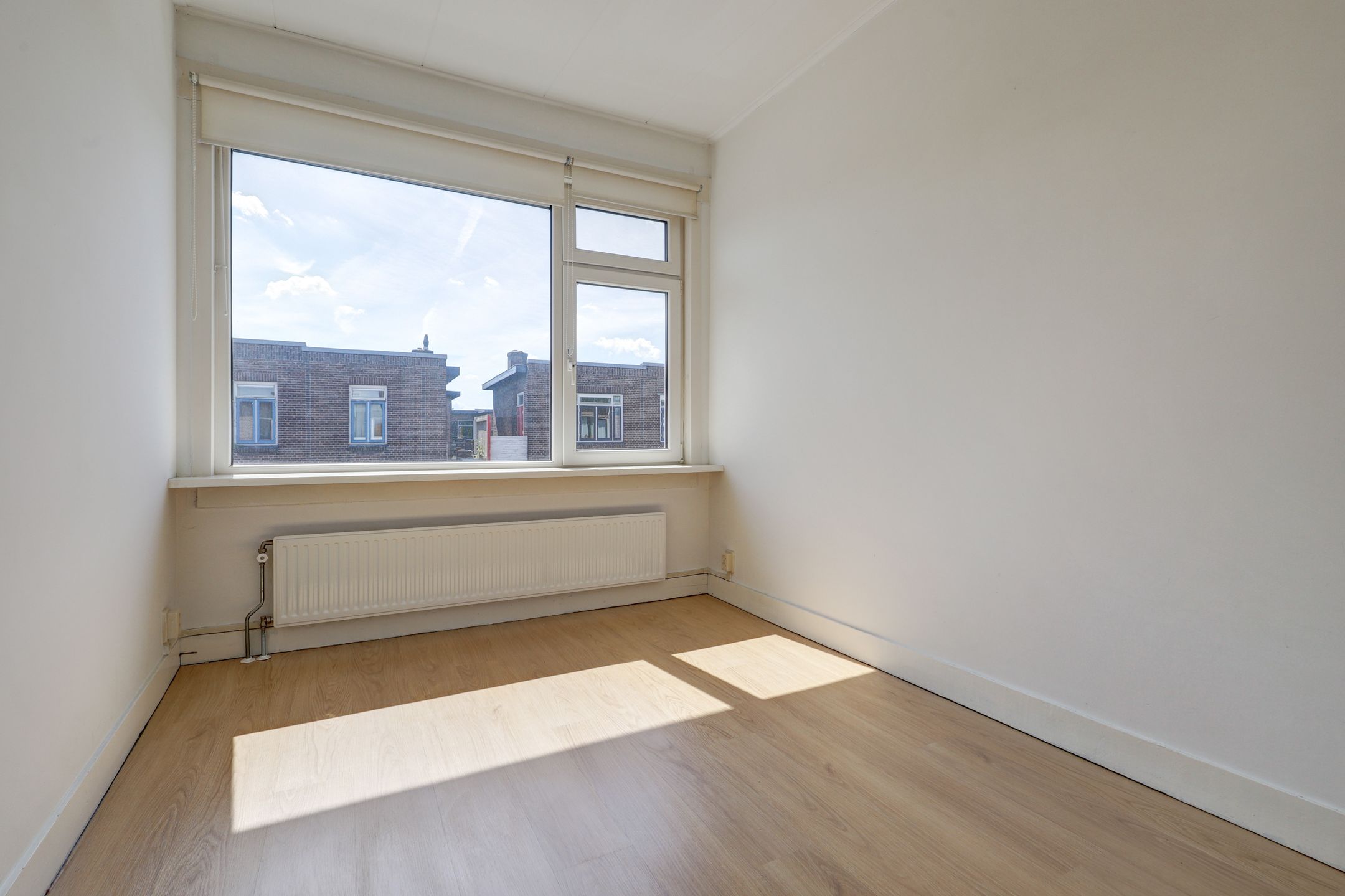Photo 18 of Surinamestraat 77