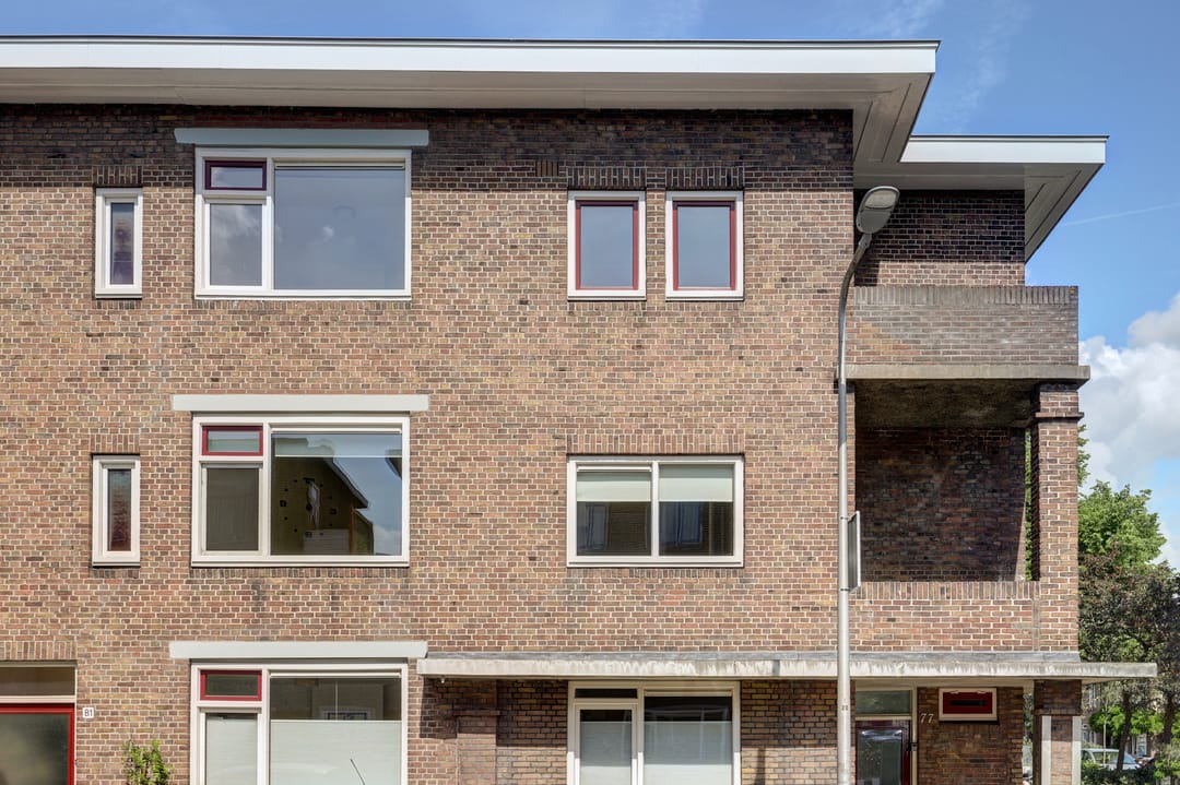 Photo 23 of Surinamestraat 77
