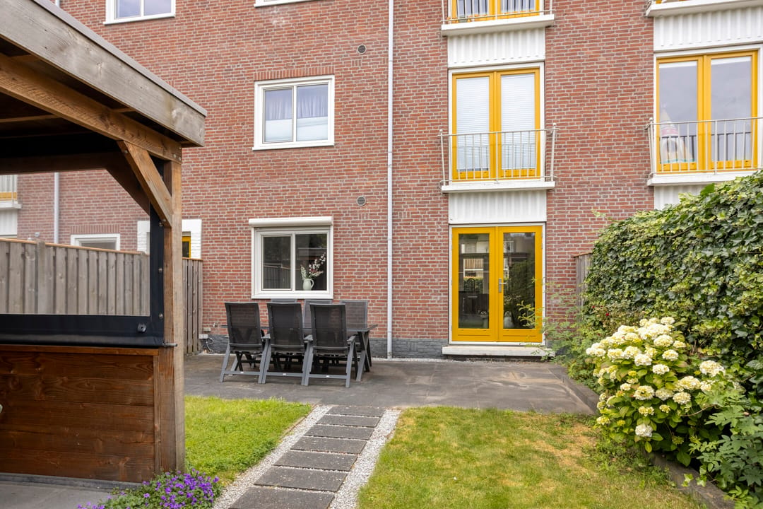 Photo 41 of Wattstraat 16