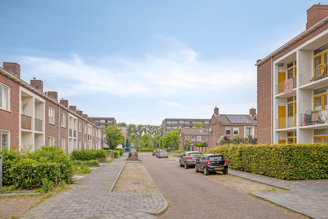 Photo 43 of Wattstraat 16