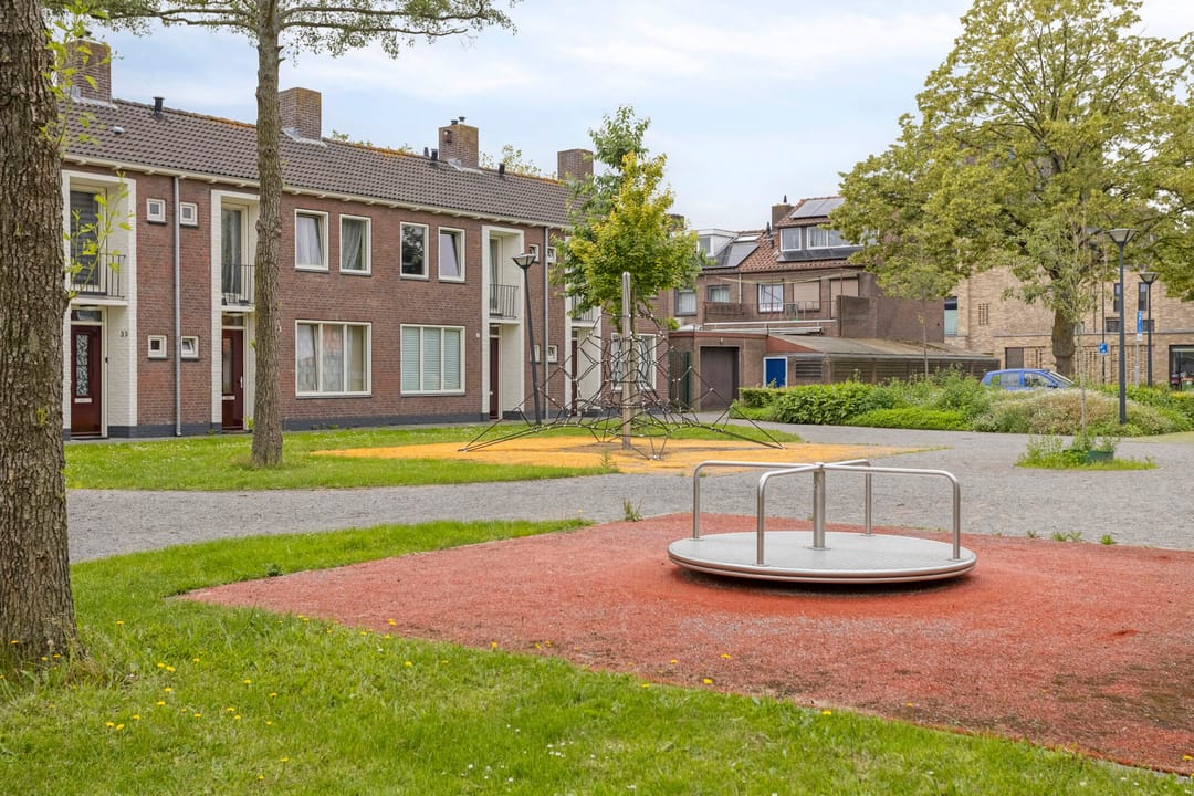 Photo 46 of Wattstraat 16
