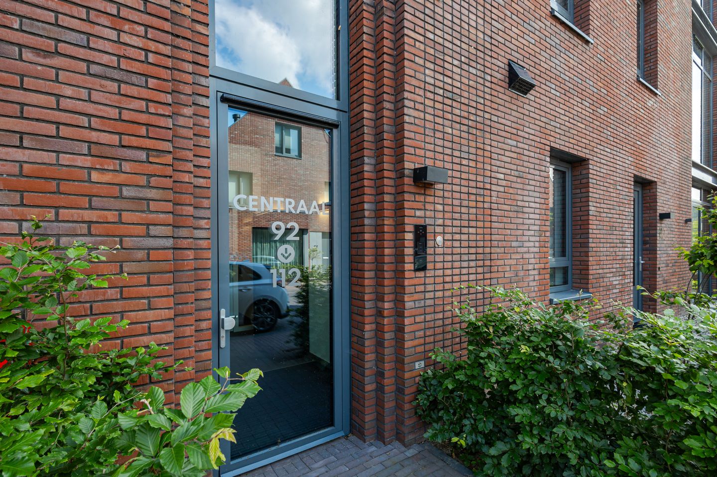 Photo 34 of Gietijzer 98