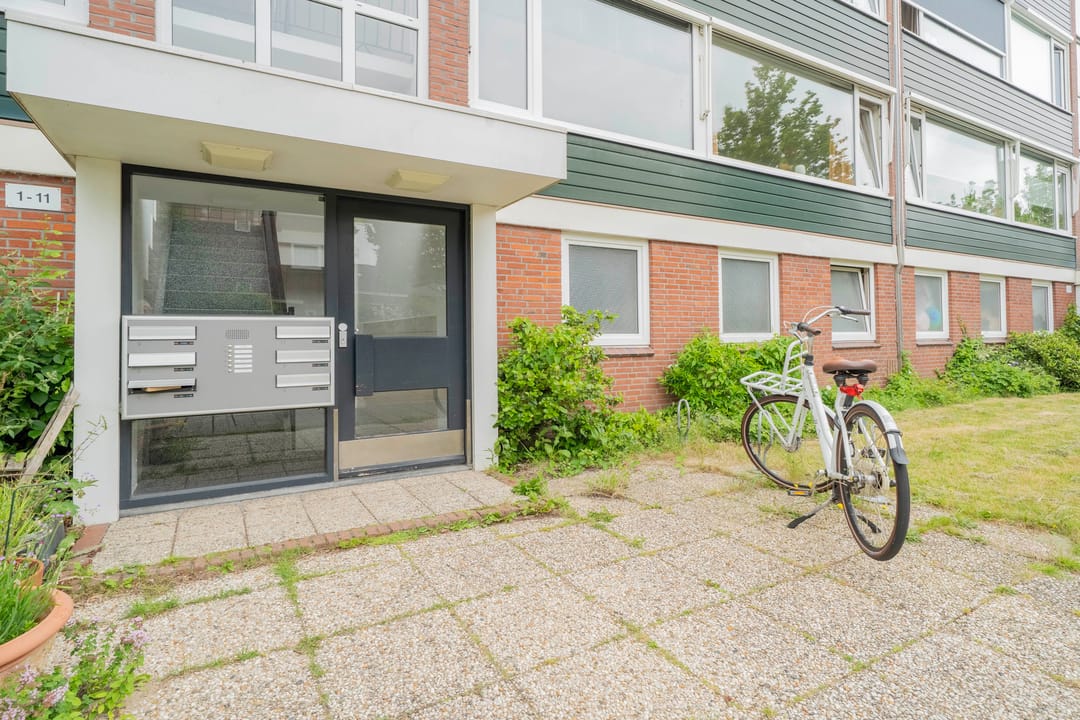 Foto 47 van Corantijnstraat 3