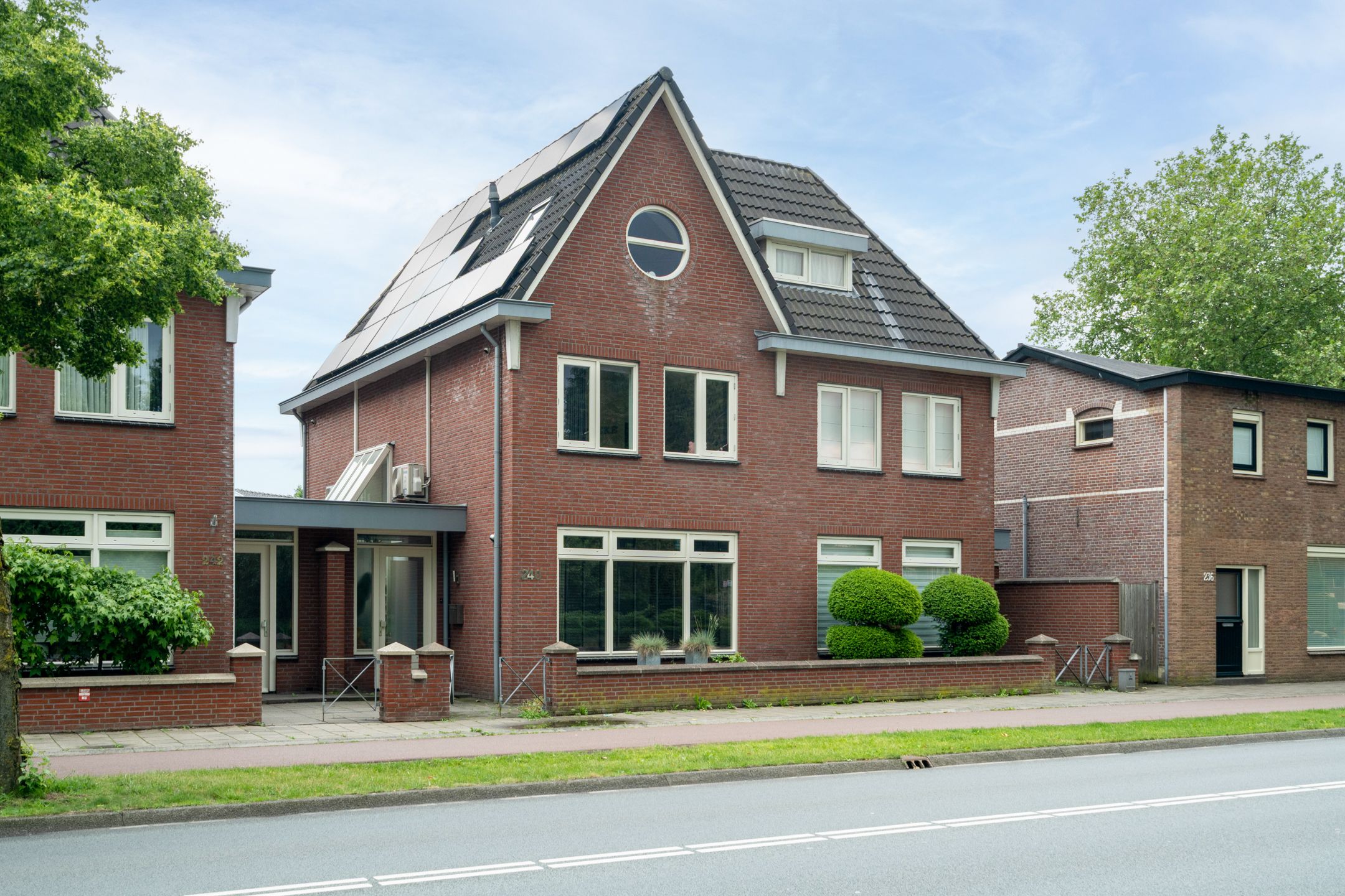 Foto 42 van Oldenzaalsestraat 240