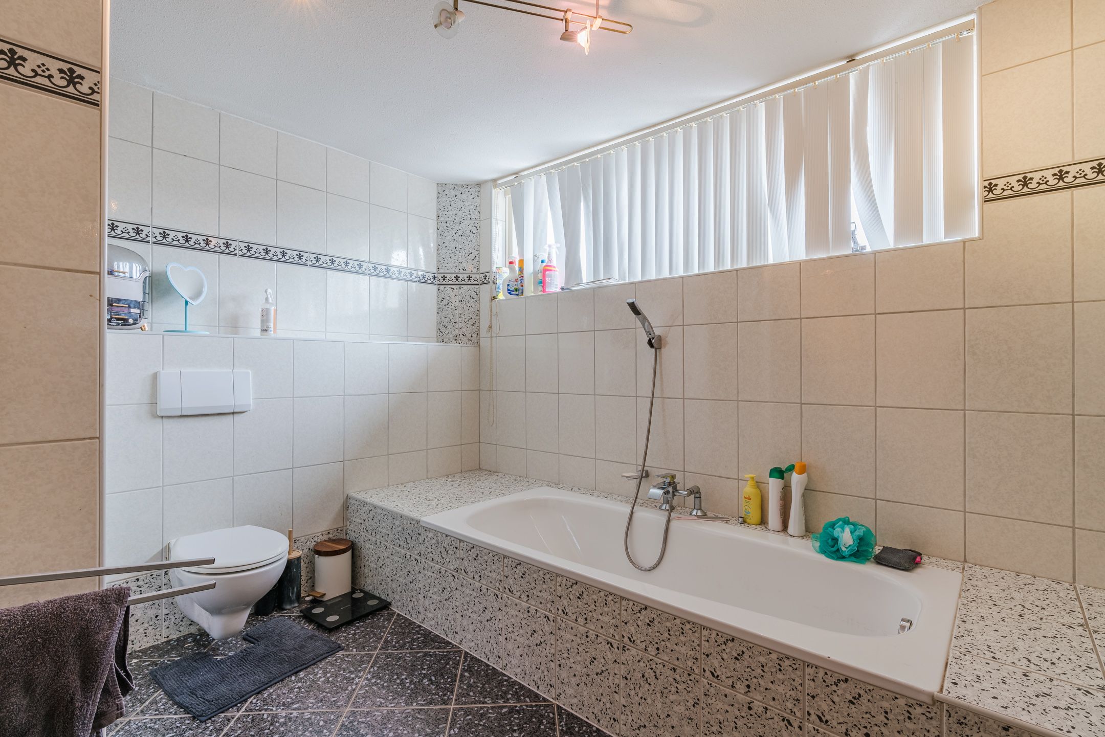 Photo 24 of Heidestraat 23