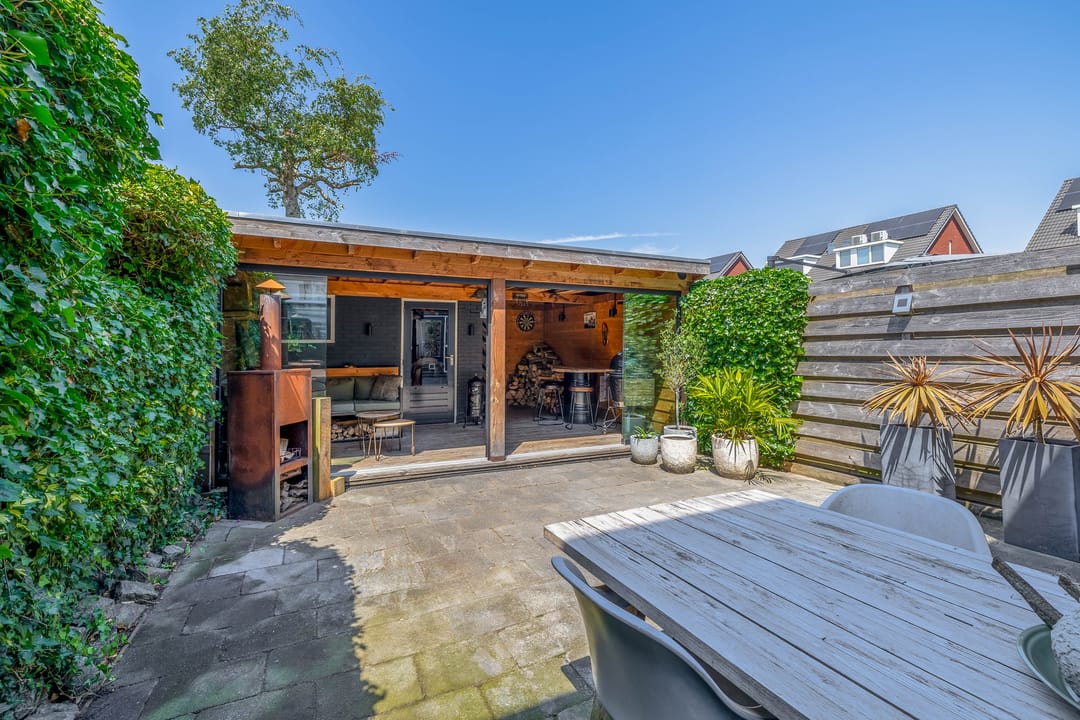 Photo 11 of Van Staverenstraat 27