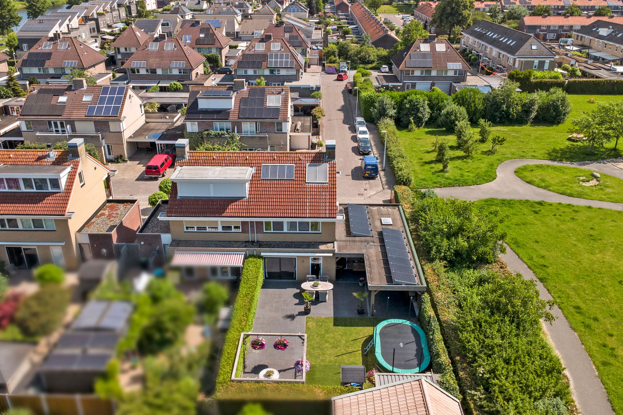 Photo 36 of Binnenkant 1