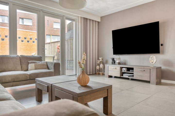 Tussenwoning te koop: Sint Andreasstraat 23, Tilburg
